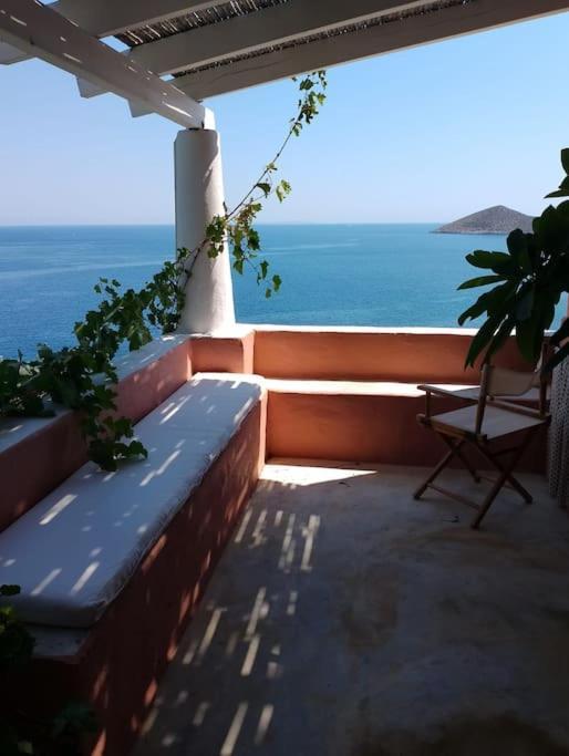 Casa Dei Melograni At Vourlidia Leros Villa Vromolithos Bagian luar foto